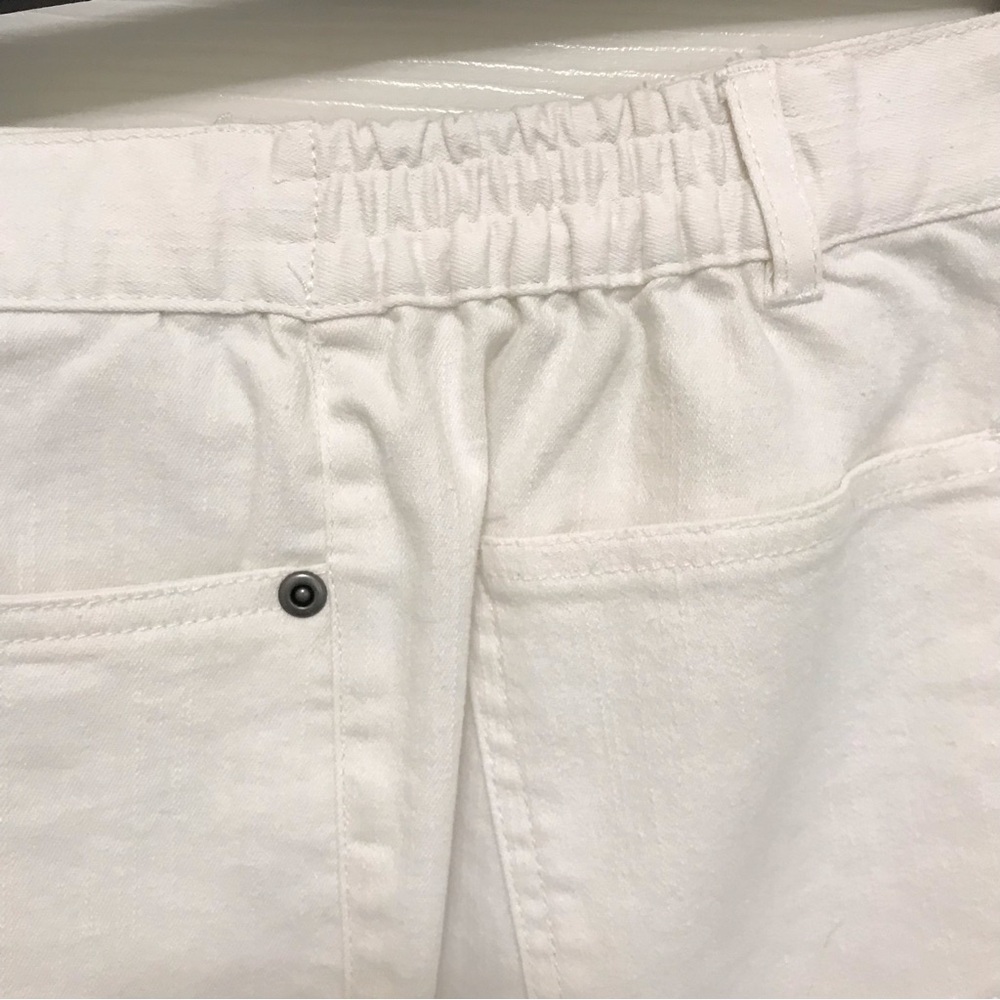 Ruby Rd. White Jeans - Picture 10 of 12
